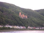 Thumbnail de 2003-05-03 Castillo a orillas del Rhin.JPG (617 KB)